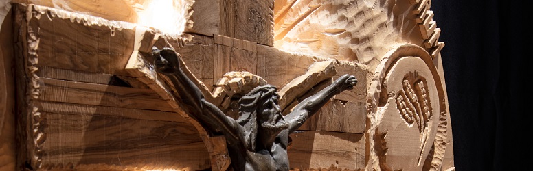 Doppia Catena Orientata, scultura in legno di Arte Sacra